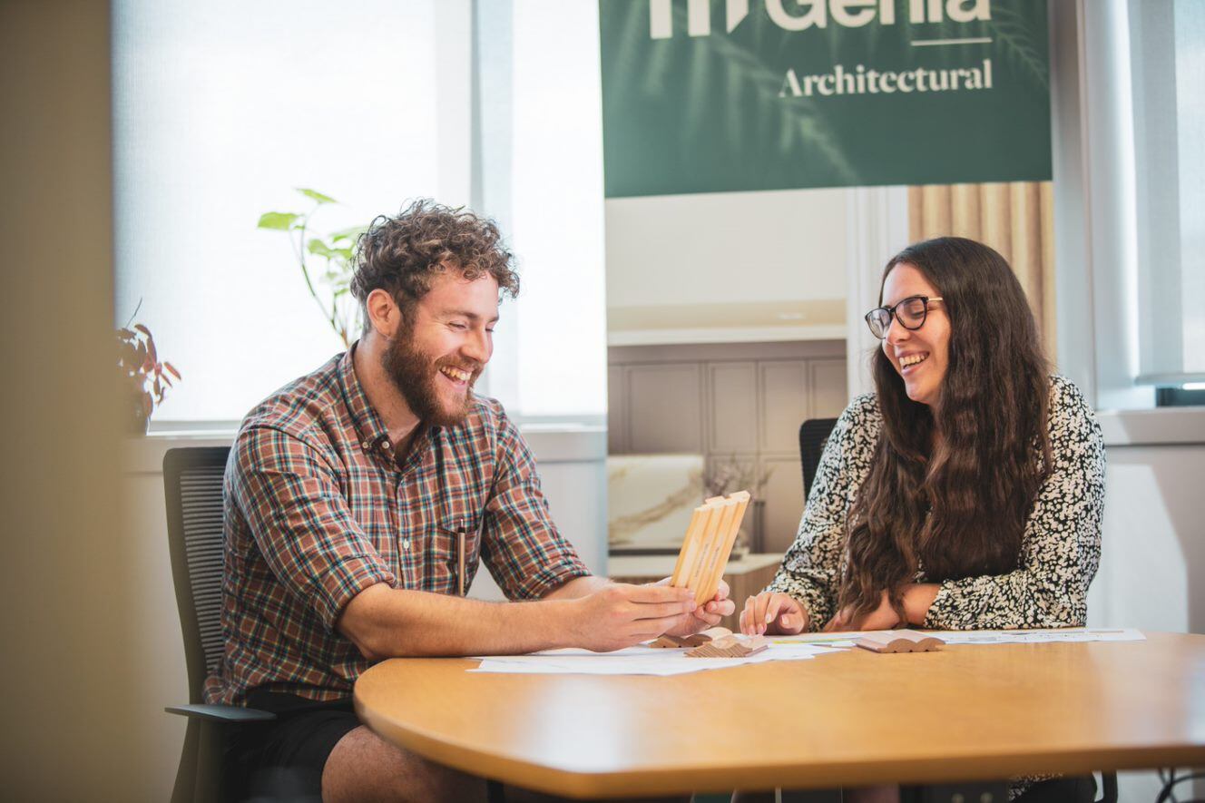 Alawna and Dustin chat